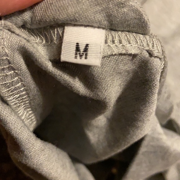 Medium gray 3/4 sleeve - Picture 3 of 3